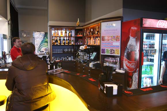 Барная стойка кинотеатр Рубин Плаза