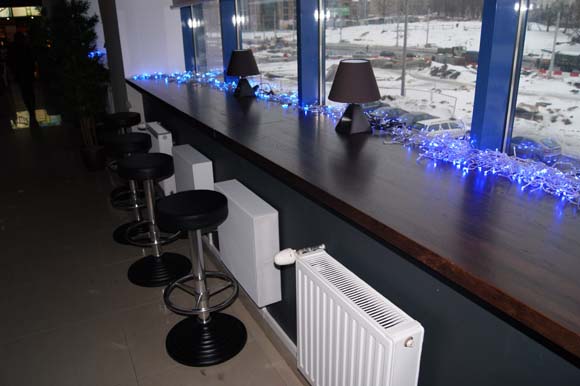 Подоконник-стол